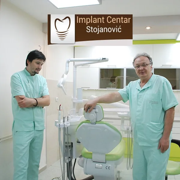 Peskiranje zuba IMPLANT CENTAR STOJANOVIĆ - Implant Centar Stojanović - 1