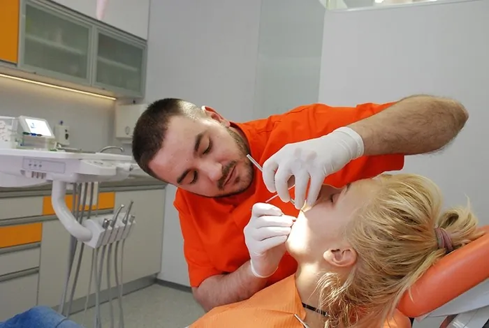 Stomatološka ordinacija Crown Dental - 35