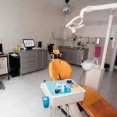 stomatoloska-ordinacija-estetika-parodontologija