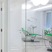 stomatoloska-ordinacija-ident-centar-estetska-stomatologija