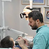 stomatoloska-ordinacija-dr-radobolja-implantologija