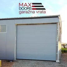 INDUSTRIJSKA SEGMENTNA VRATA  Model 5 - Max Doors - 1