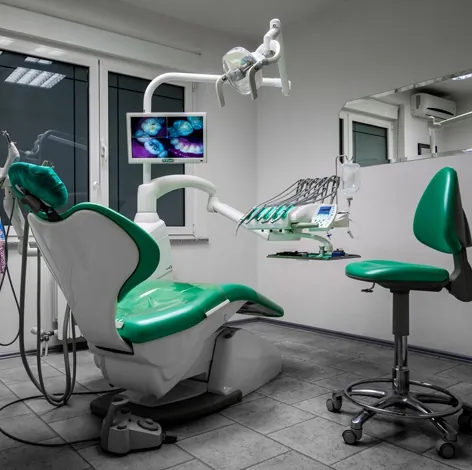 Zubne proteze Eurodent - Stomatološka ordinacija Eurodent - 3