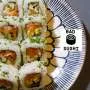 SPICED SALMON - Bad sushi restoran - 1