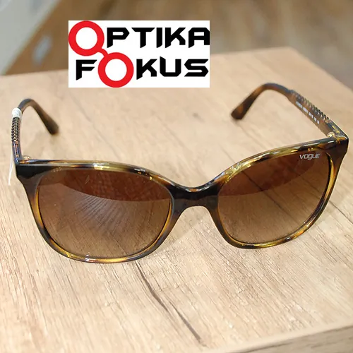 VOGUE - Ženske naočare za sunce - Model 2 - Optika Fokus - 1