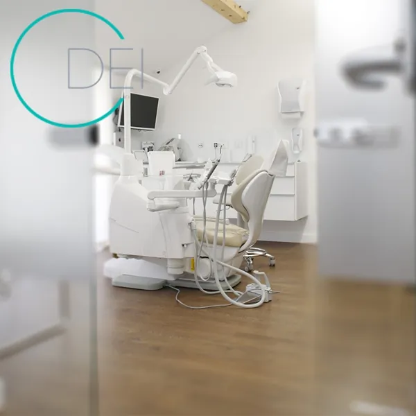 Beljenje zuba CDEI - CDEI Centar za dentalnu estetiku i implantologiju - 1