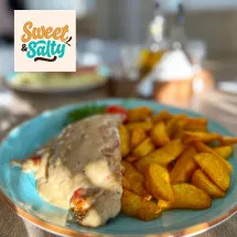 PILEĆI FILE U SOSU OD BELOG VINA - Restoran Sweet  Salty - 1