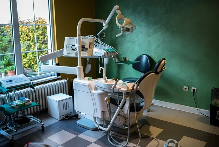Dental Clinic Stomatološka ordinacija - IMPLANTOLOGIJA DENTAL CLINIC - 3