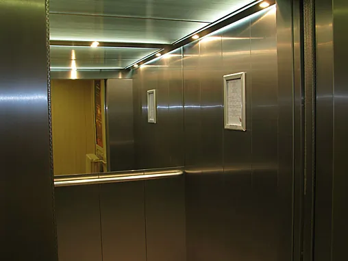 ZIM Elevator - 30