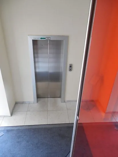 Elevator - 48