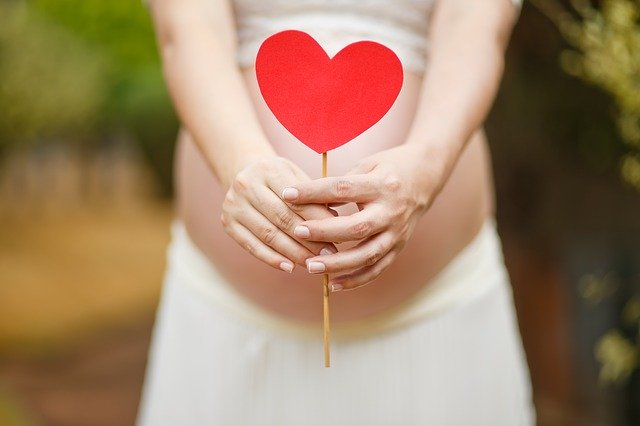 Blog ilustracija: Ultrazvučni pregled trudnica u ginekološkoj ordinaciji