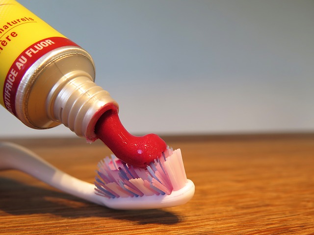 Blog ilustracija: Fluor u oralnoj higijeni