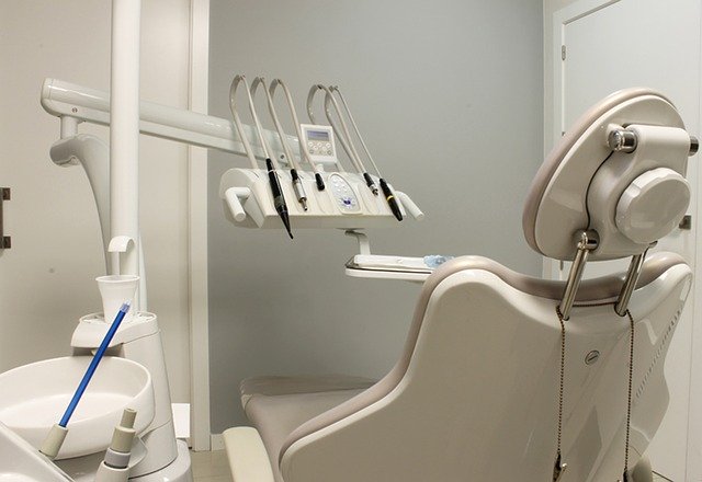 Blog ilustracija: Kada treba ići na pregled u stomatološku ordinaciju
