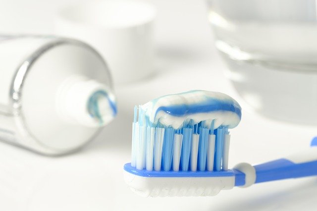Blog ilustracija: Stomatološke ordinacije preporučuju najbolju pastu za zube
