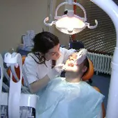 stomatoloska-ordinacija-dental-care-oralna-hirurgija