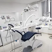stomatoloska-ordinacija-dental-family-oralna-hirurgija