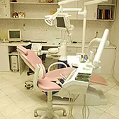 stomatoloska-ordinacija-roda-oralna-hirurgija