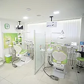 stomatoloska-ordinacija-mea-dent-oralna-hirurgija