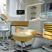 Ordinacija goli zubna u Ordinacija dentalne