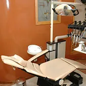 stomatoloska-ordinacija-royal-dent-parodontologija